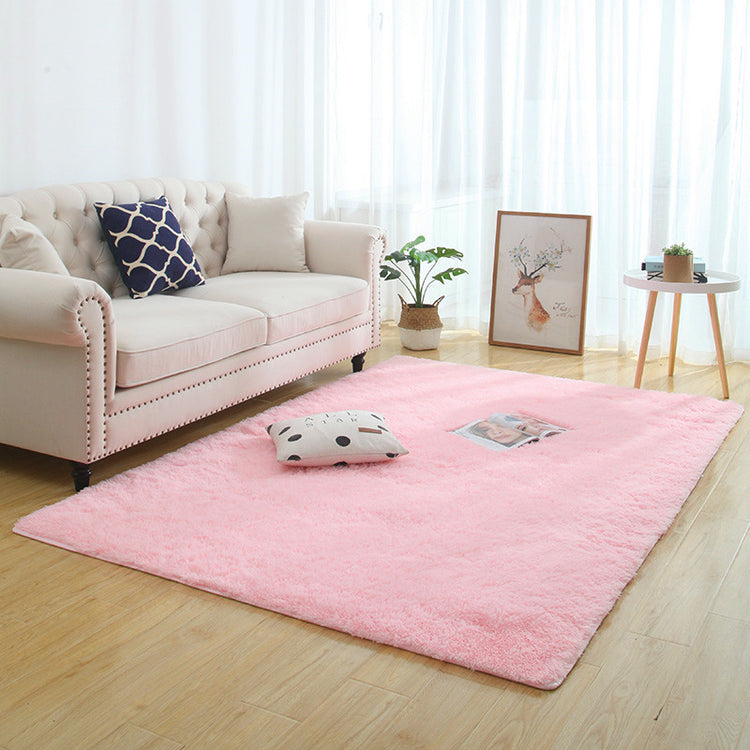 Fluffy Rug in a cozy setting, illustrating its versatility for any space in your modern home.